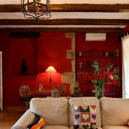 Country house Mas Valoria Peratallada