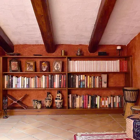 Casa rural Mas Valoria Peratallada