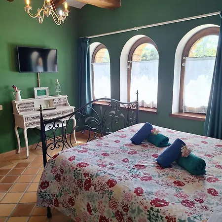 Mas Valoria *